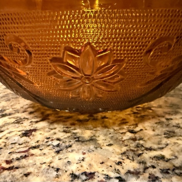 Indiana Glass / Tiara Vintage Amber Punch Bowl. 13”X 7” and 7 cups. - Picture 8 of 10